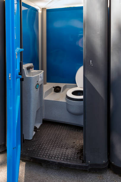 Best Luxury portable toilet rental  in Apple Creek, OH