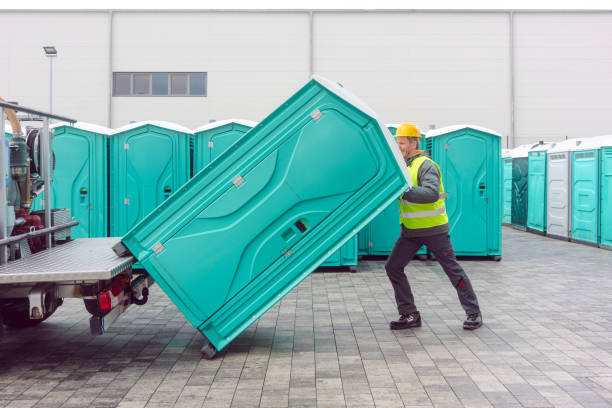 Best Porta potty delivery and setup  in Apple Creek, OH
