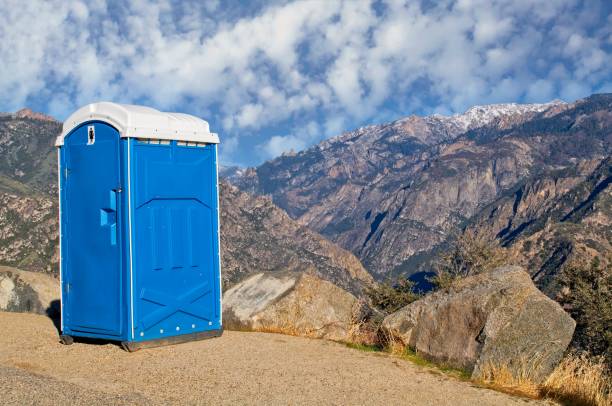 Portable Toilet Options We Offer in Apple Creek, OH